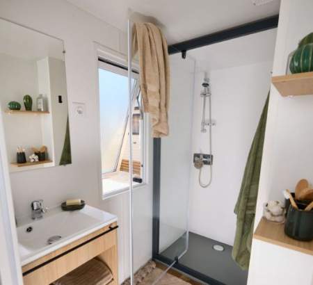 ᐃ LE CLOS DES PINS **** : Camping Vendée